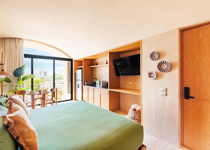 Apartamento With Plunge Pool Near The