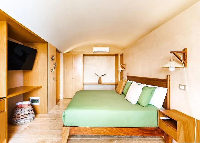 Apartamento With Plunge Pool Near The *