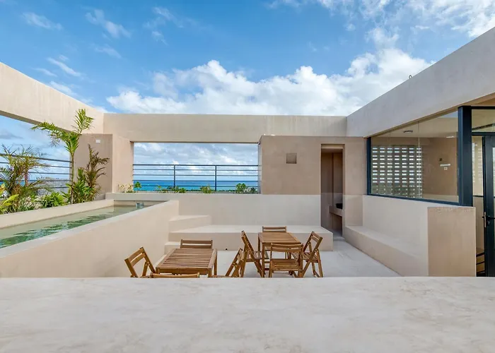 Apartamento With Plunge Pool Near The