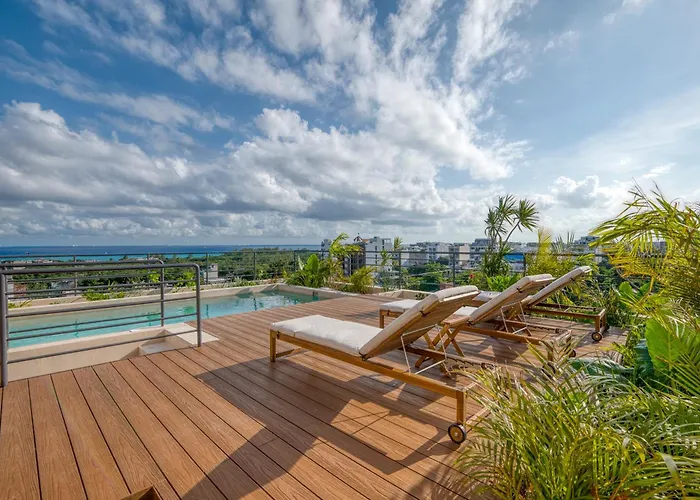 With Plunge Pool Near The Apartamento Playa del Carmen